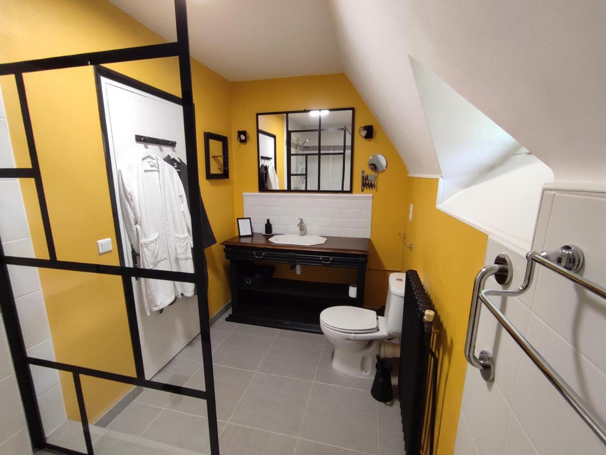 Aux Couleurs D'Esteil Sainte-Nathalene Ngoại thất bức ảnh
